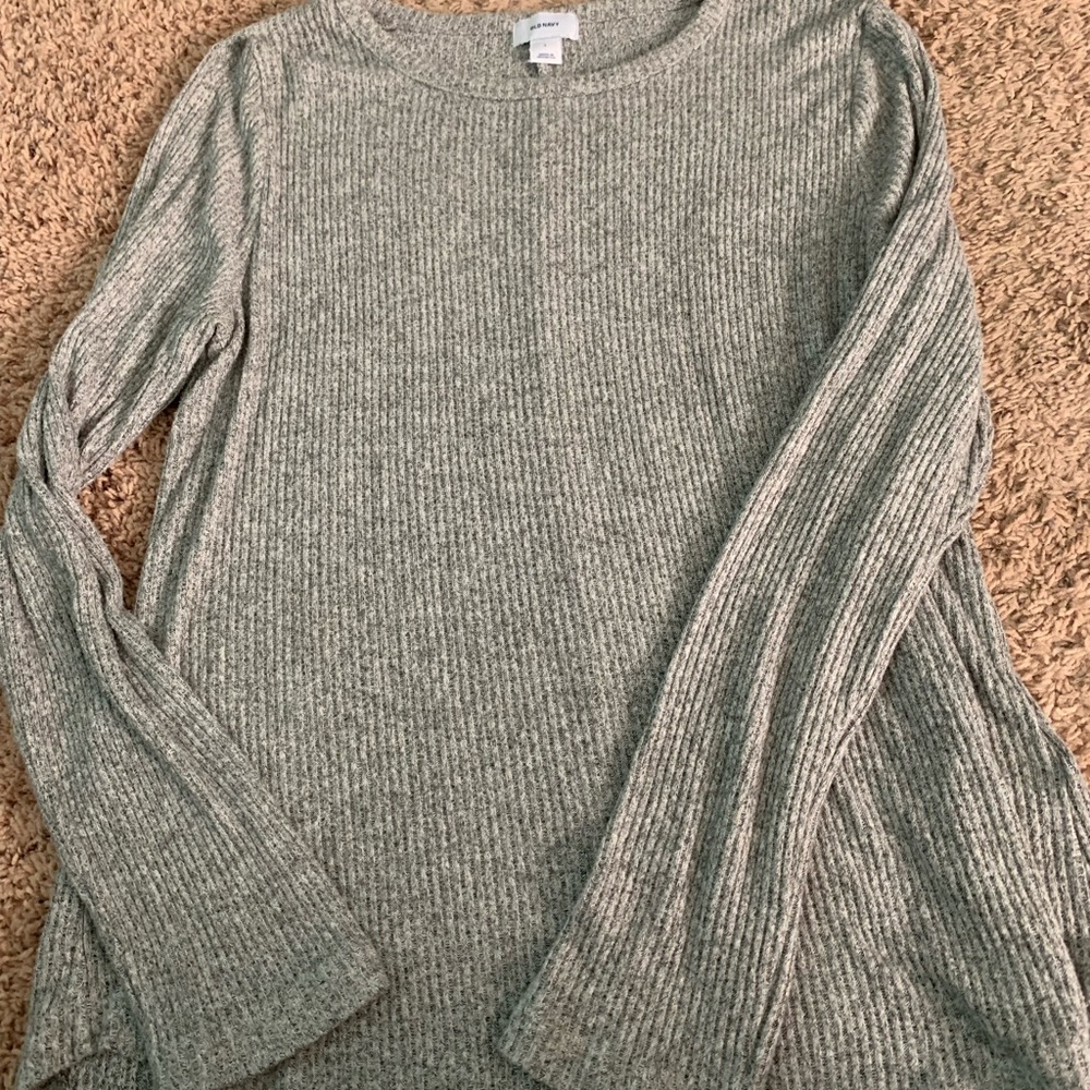 Old Navy Grey Long Sleeve T-shirt